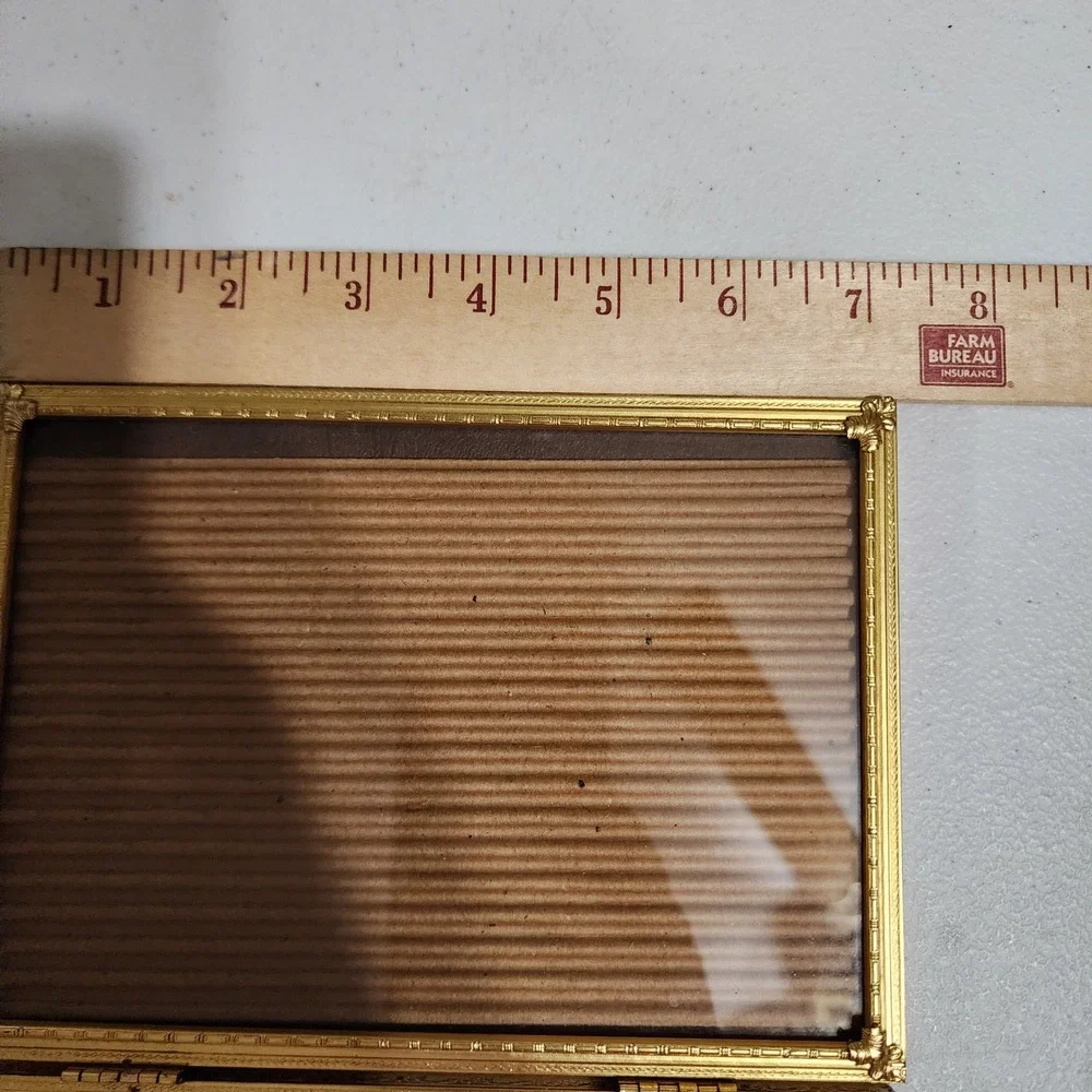 Vintage Gold Metal Triple Folding Picture Frame Triptych Embossed 5x7 Hinged